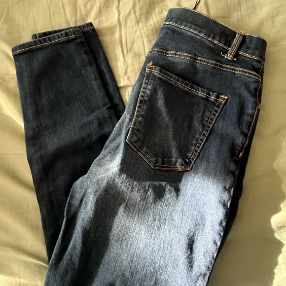 No Boundaries Blue Straight Leg Jeans with Vintage Fade - Picture 2 of 4